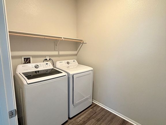 4th image of 2872 Schmidt Privado