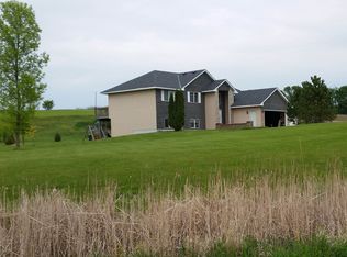 6520 71st Ln N, Loretto, MN 55357