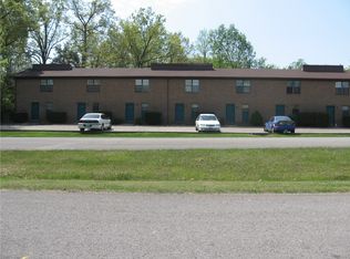 102 Kenton Ct APT 1, Radcliff, KY 40160