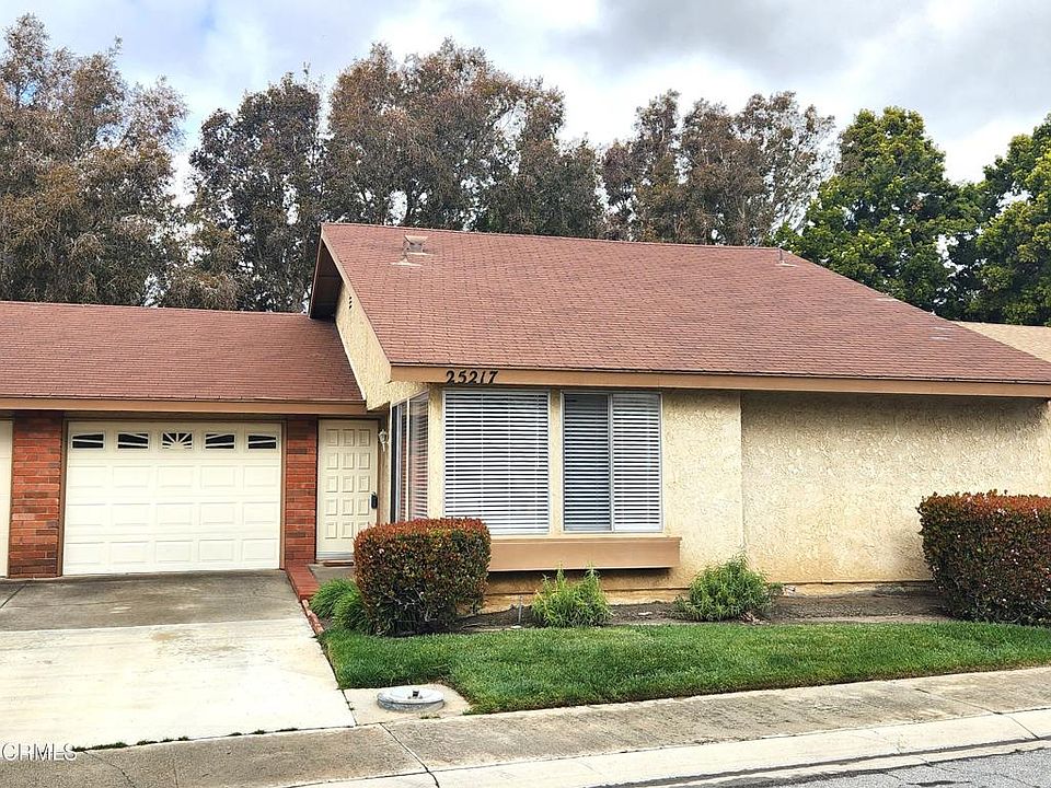 25217 Village 25, Camarillo, CA 93012 Zillow