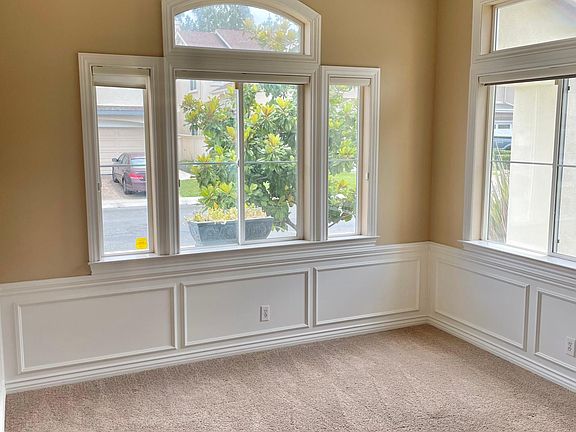5th image of 2628 W Canyon Ave