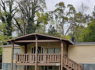 330 Robin Hood Ln, Hampton, GA 30228