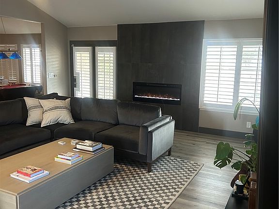 3rd image of 1909 Blackpool Cir
