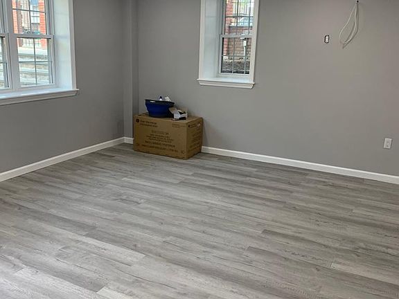 2nd image of 2401 Morgan Ave #1