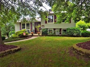 1996 Colleen Dr, North Huntingdon, PA