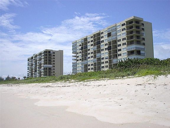 4th image of 4250 N Highway A1a APT 307