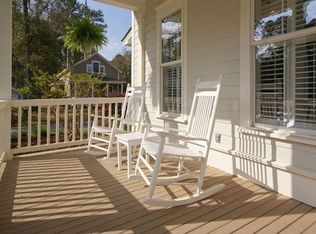 126 Fuller St, Beaufort, SC 29902
