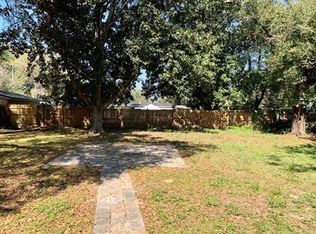 5743 College Ln, Jacksonville, FL 32211