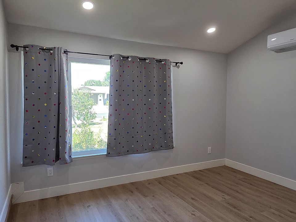 2nd image of 0 Near Campus View Dr
