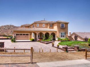 2862 Vandermolen Dr, Norco, CA 92860