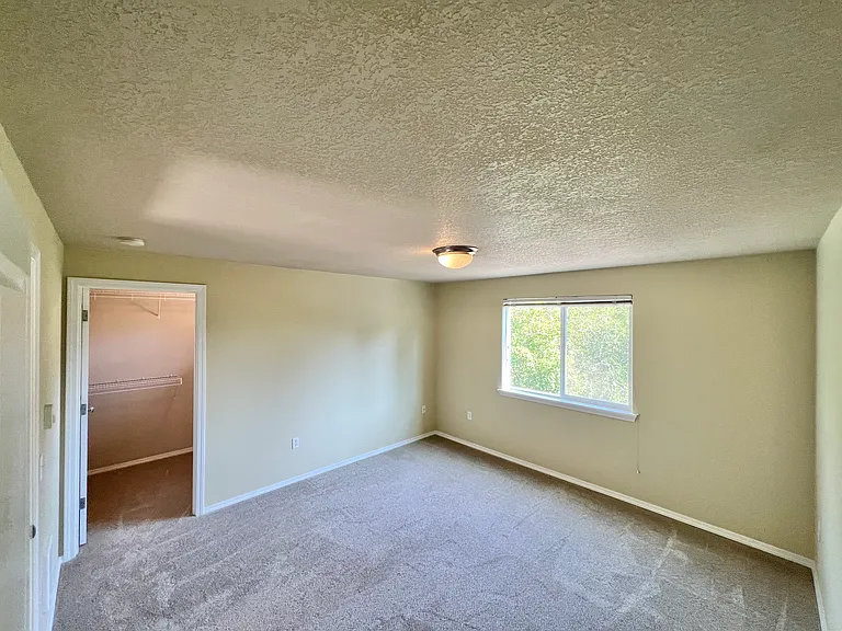 8490 Marigold St — Photo 8