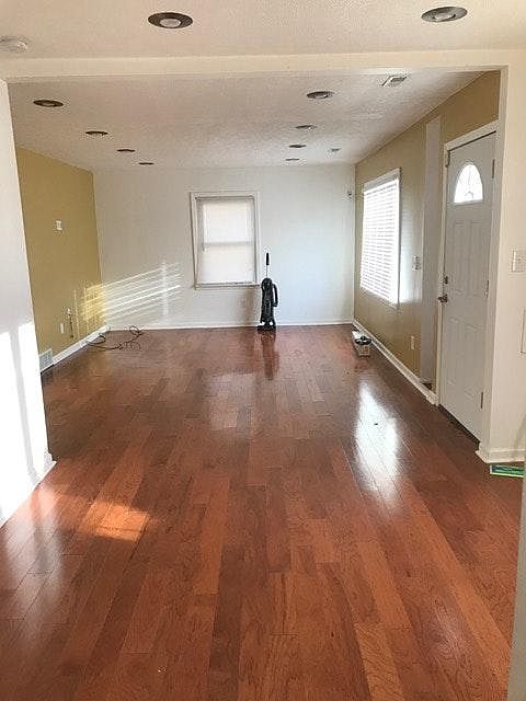 1st image of 2425 Belvoir Blvd