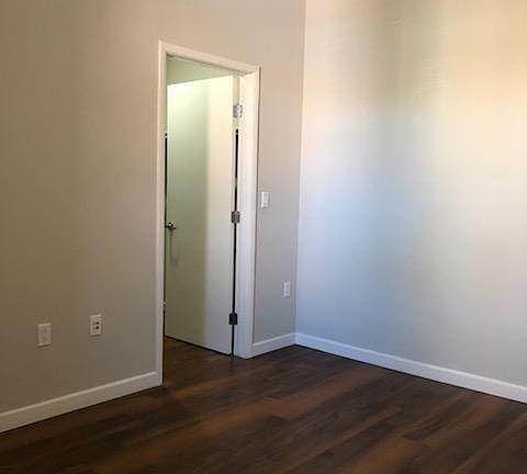 5th image of 1033 Doreen Pl APT F