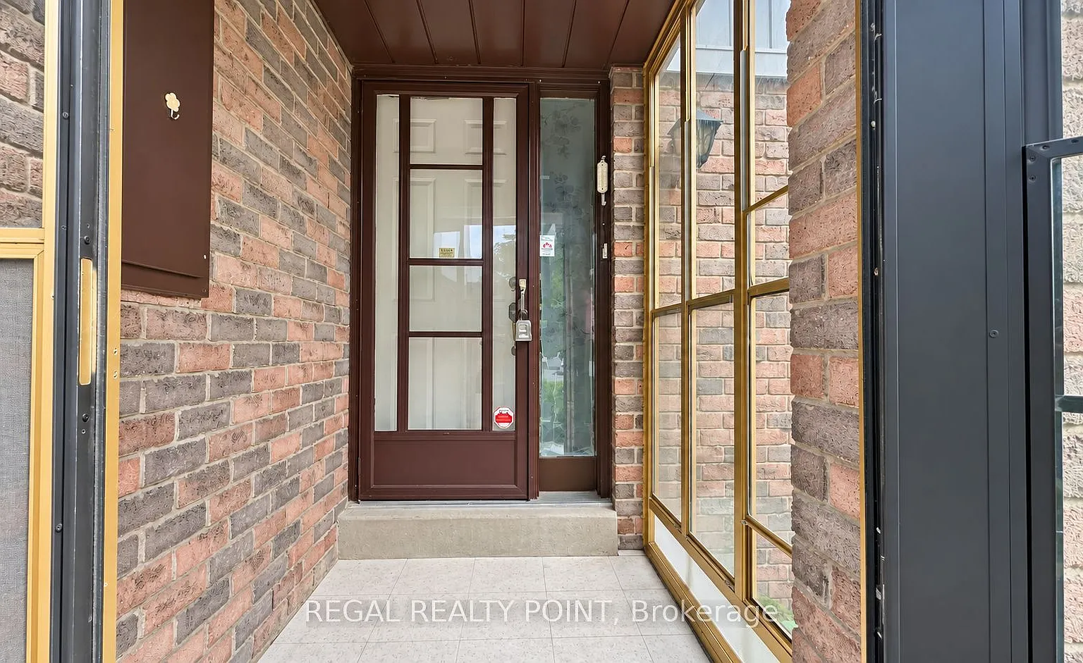 4 bed, $3,350 — Photo 2