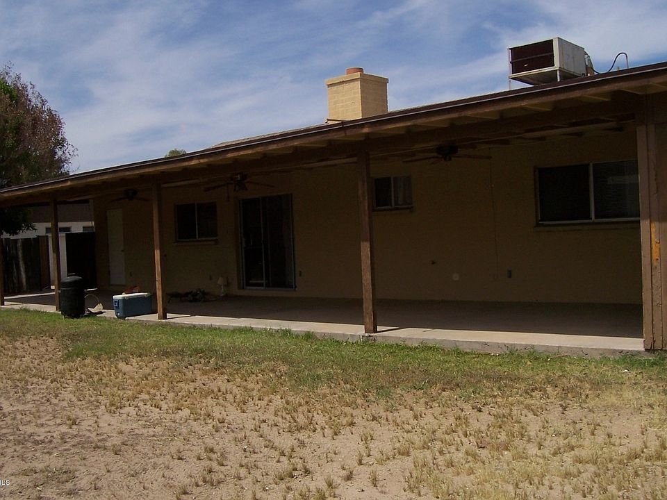 2nd image of 1543 E Desert Dr
