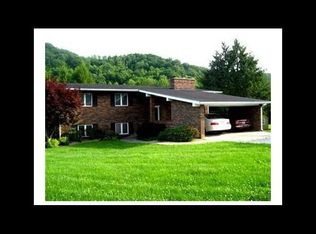 2000 S Lake Ave, Corbin, KY 40701