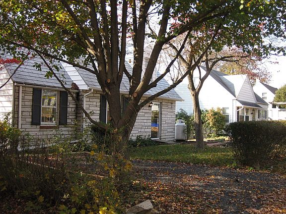 Minutes from Neshaminy Mall