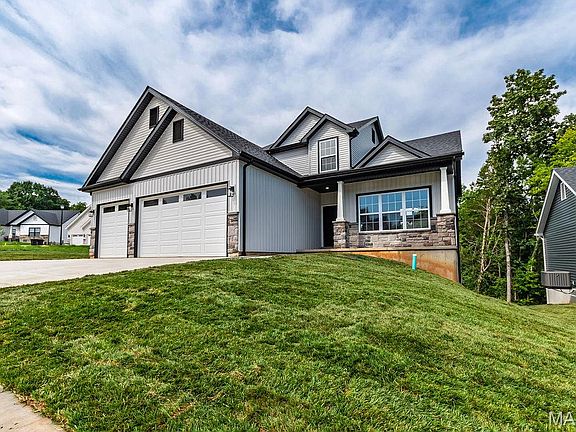 4th image of 3725 Bullsway Dr