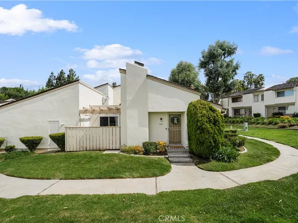 714 Wagon Wheel Cir, Brea, CA 92821