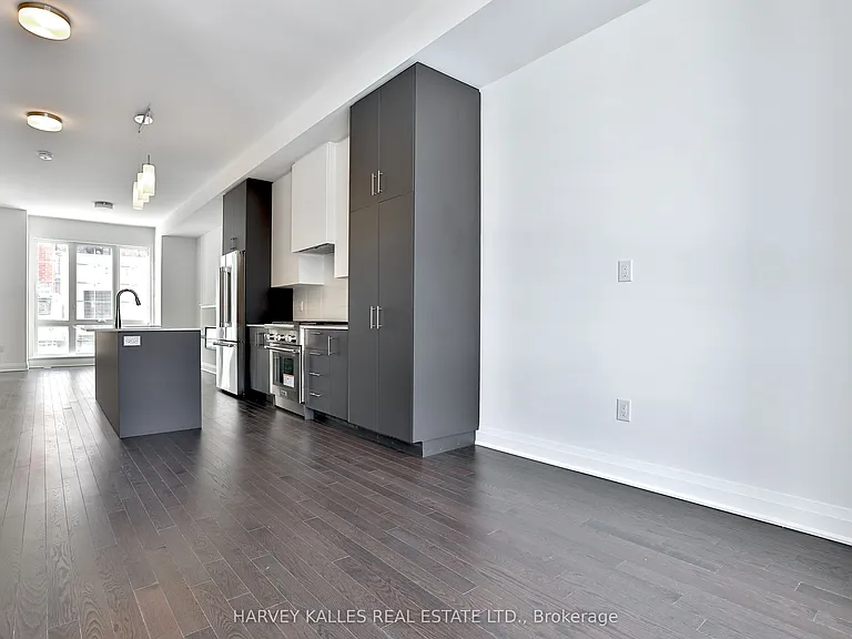 204 Atkinson Ave — Photo 5