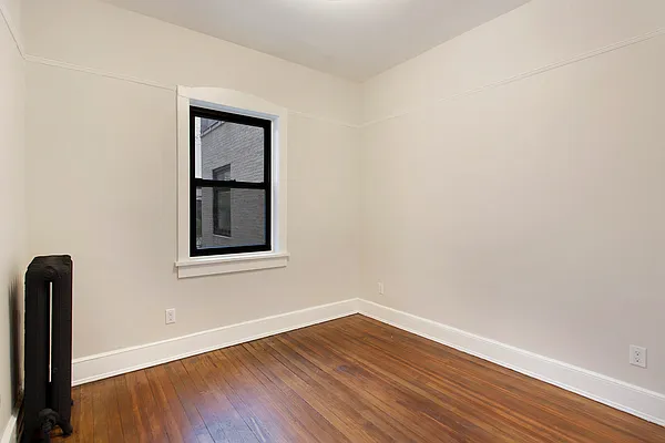 Rented by Corcoran | media 23