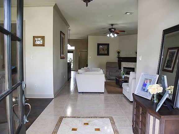 4th image of 354 Marina Blvd