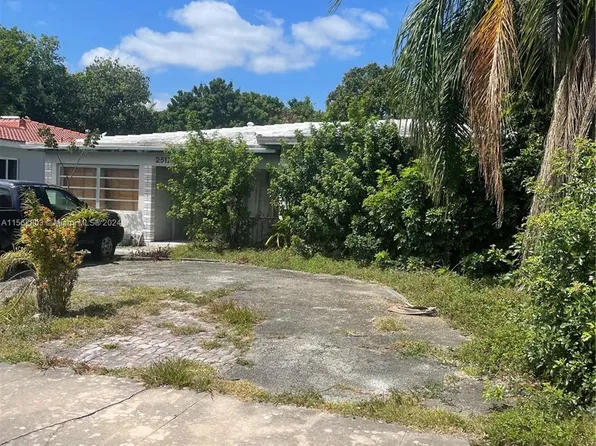 2517 Polk St, Hollywood, FL 33020