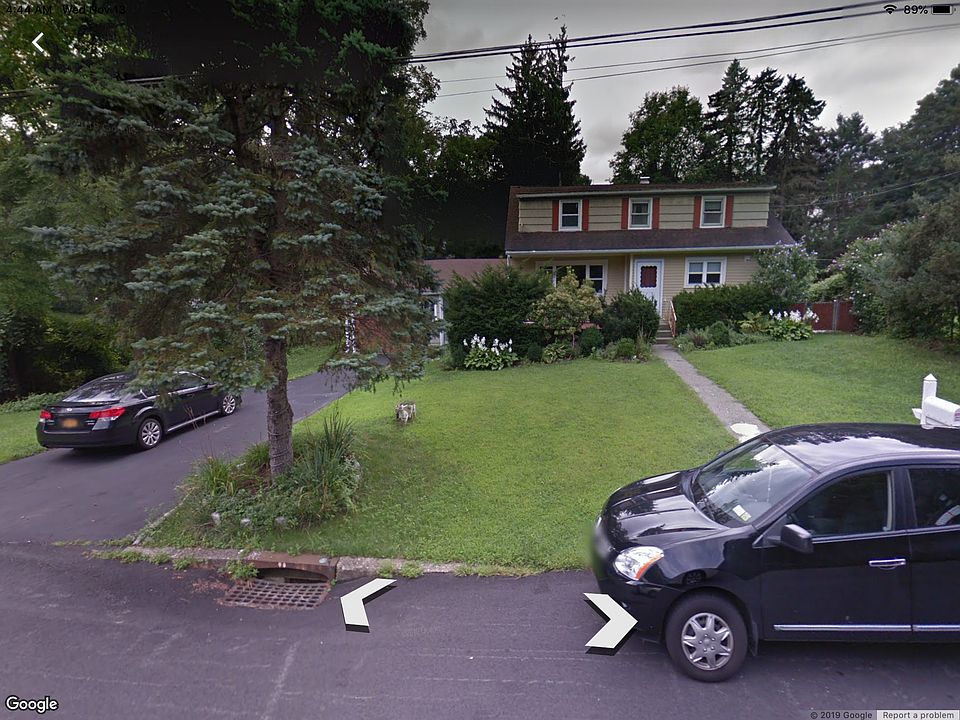 2nd image of 967 Lyman Ave