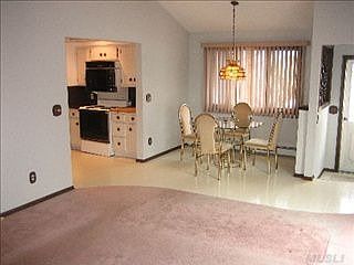 1st image of 732 Seabury Ave