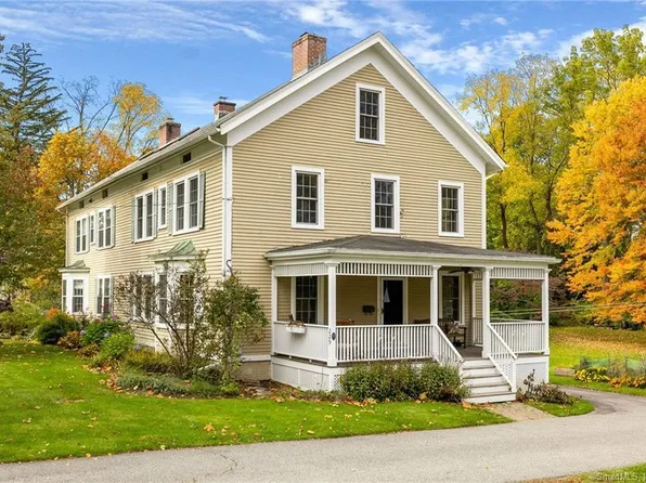 229 Hubbard Street, Glastonbury, CT 06033