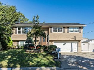 20 Monroe St, Keyport, NJ 07735