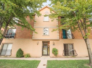 3423 Ridgeland Ave #3-101, Berwyn, IL 60402