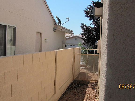 4th image of 637 Silver Springs Cir #2