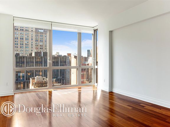 3rd image of 39-45 E 29th St Suite 21A