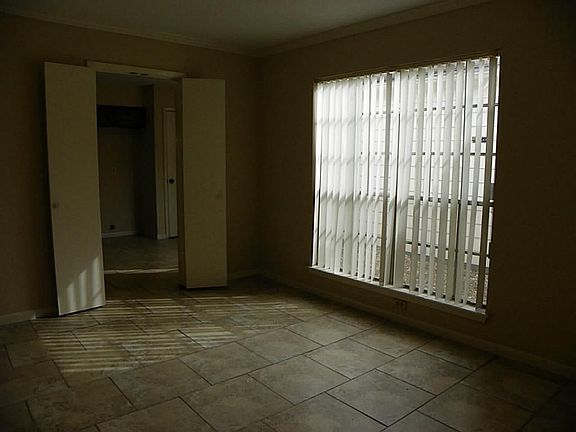 4th image of 13234 Carvel Ln