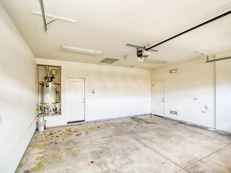 495 Cortono Dr — Photo 22
