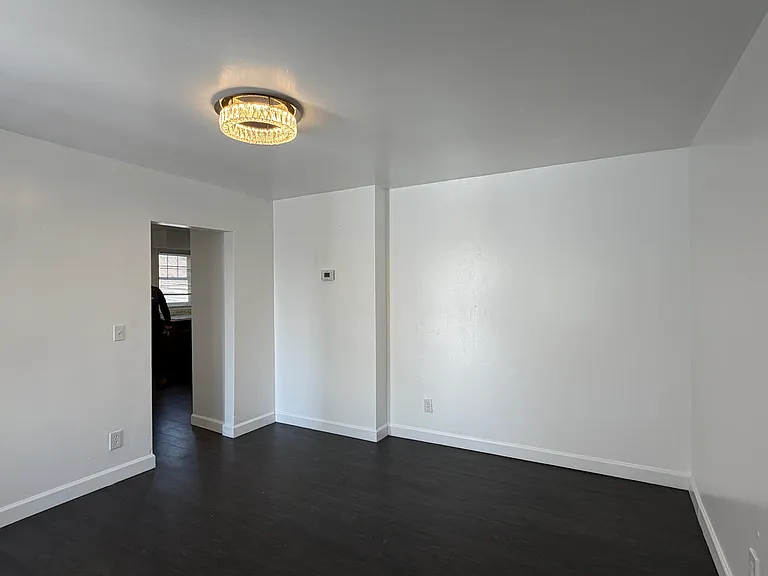 1217 Market St #A — Photo 9