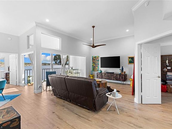 5th image of 2571 Citrus Lake DR #201B