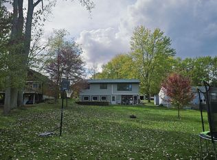 471 Mallard Dr, Coldwater, MI 49036