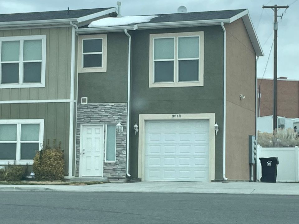 1st image of 5492 S Northwest Ave
