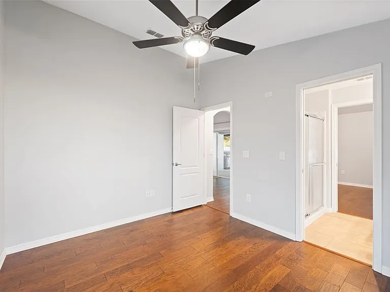 18035 Arbor Crest Dr — Photo 22