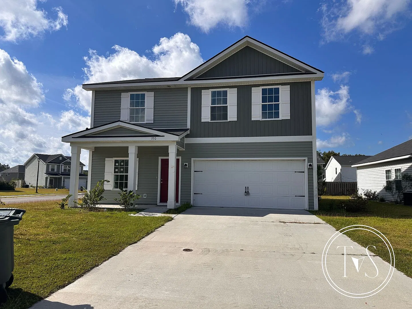 Beautiful 5-bedroom/3 bathroom home near Fort Stewart! — Photo 2