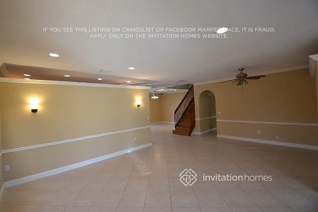 1231 Oakwater Dr Royal Palm Beach, FL 33411 — Photo 3