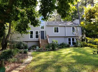 3043 Pointe Ct, Snellville, GA 30039