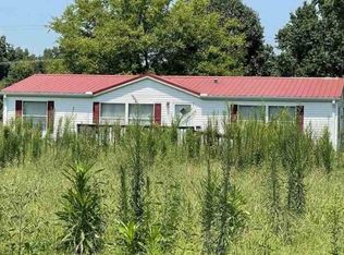 36 Casey Rd, Trenton, TN 38382