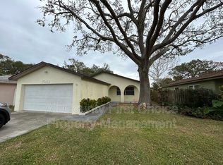 7049 69th St N, Pinellas Park, FL 33781