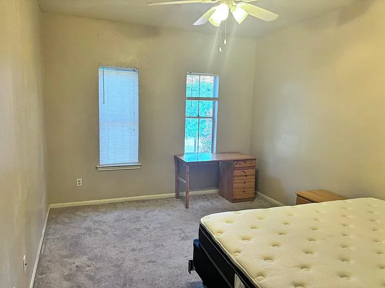 2529 Rio Grande St #77 — Photo 5