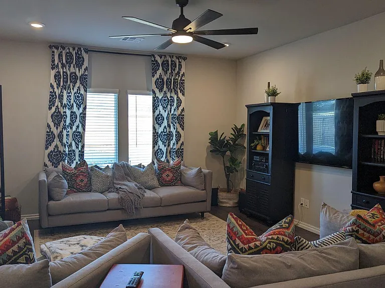 4205 Palmetto Bluff Dr — Photo 2
