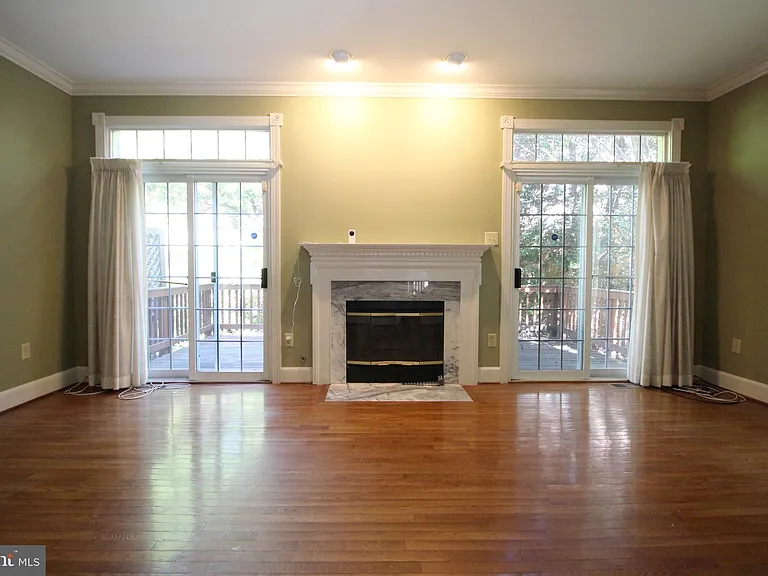 6032 Kelsey Ct — Photo 4