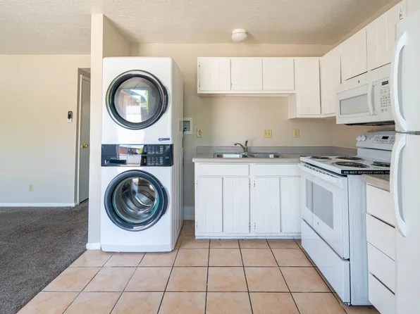 383 Washington Terrace, 383 W 4900 S APT 7, Washington Terrace, UT 84405